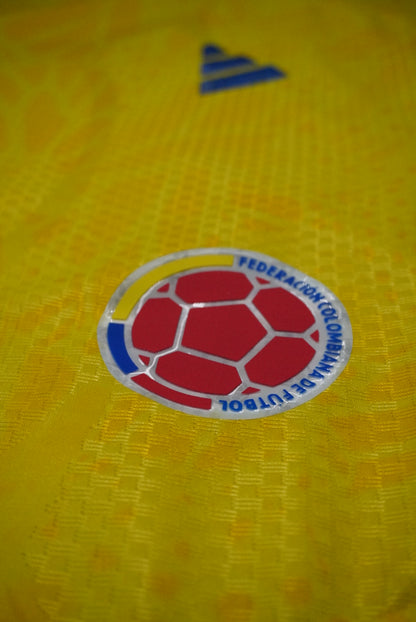 Combo Mundialista Colombia 2026 — Camiseta + Gorra