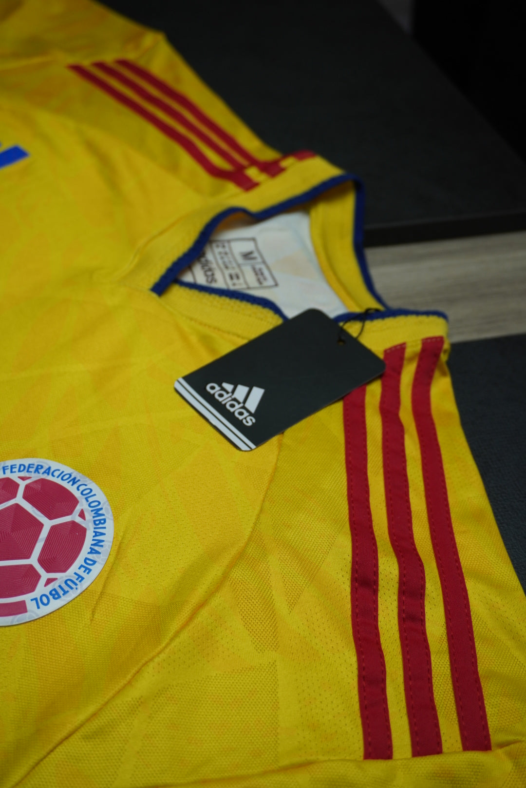 Combo Mundialista Colombia 2026 — Camiseta + Gorra