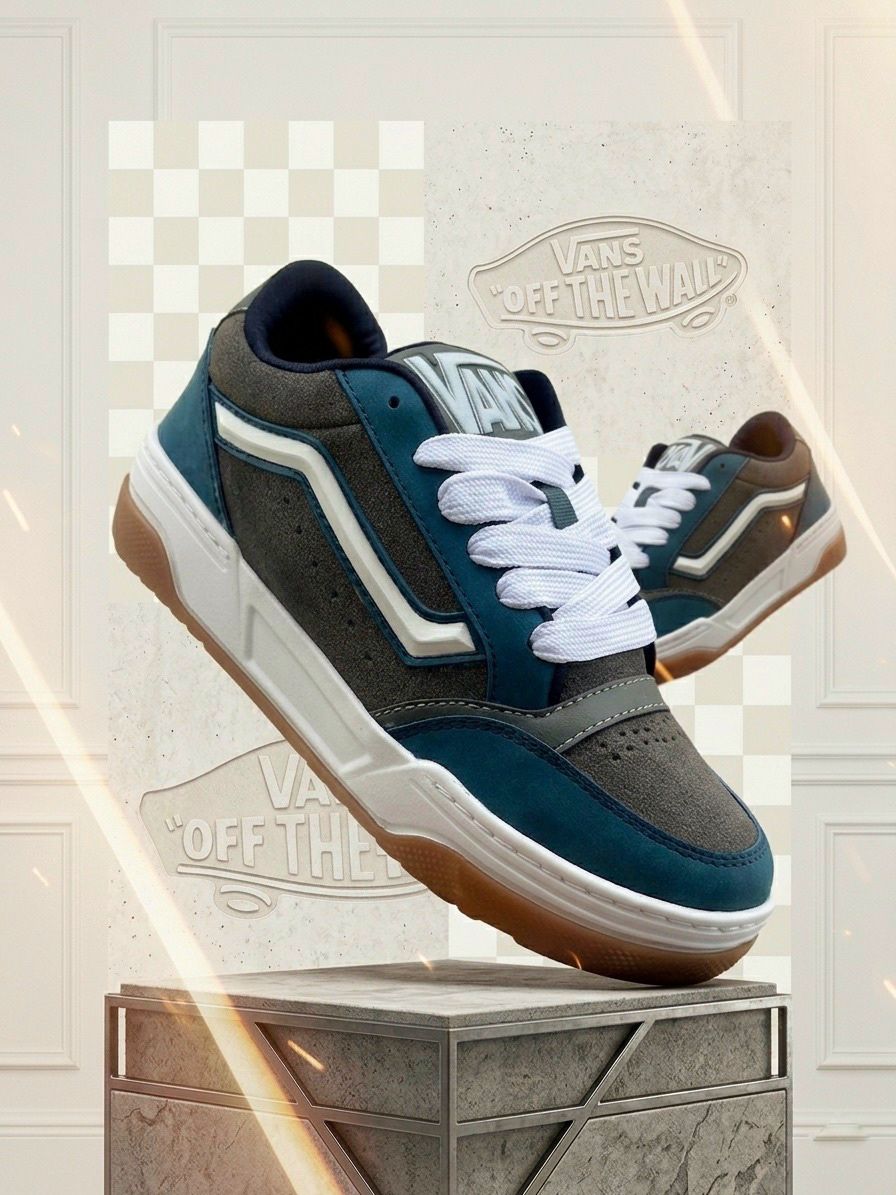 VANS HYLANE